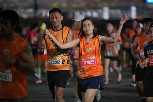 BIB: 6215, 22282, 27025
                            <button type="button" onclick="openModal(21007094)" class="btn btn-primary btn-sm float-right btn-popup" data-toggle="modal" data-target=".modal-high-quality">
                        <i class="fas fa-shopping-cart"></i> Add to Cart
                    </button>
                                            <button type="button" onclick="isThisMe(21007094, true)" class="btn btn-success btn-sm float-right btn-popup btn-isme hidden" data-toggle="tooltip" data-placement="bottom" title="นี่คือรูปของคุณใช่ไหม คลิกที่นี่เพื่อเอาเข้าอัลบั้ม">
                        <i class="fas fa-plus"></i> Add to album
                    </button>
                    <button type="button" onclick="isThisMe(21007094, false)" class="btn btn-warning btn-sm float-right btn-popup btn-isnotme hidden">
                        <i class="fas fa-ban"></i> Remove from album
                    </button>
